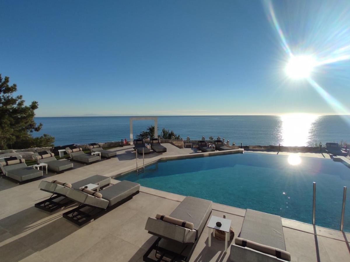 Akrotiri Olympus Luxury Suites - Adults Only 플라카 리토코로우 외부 사진