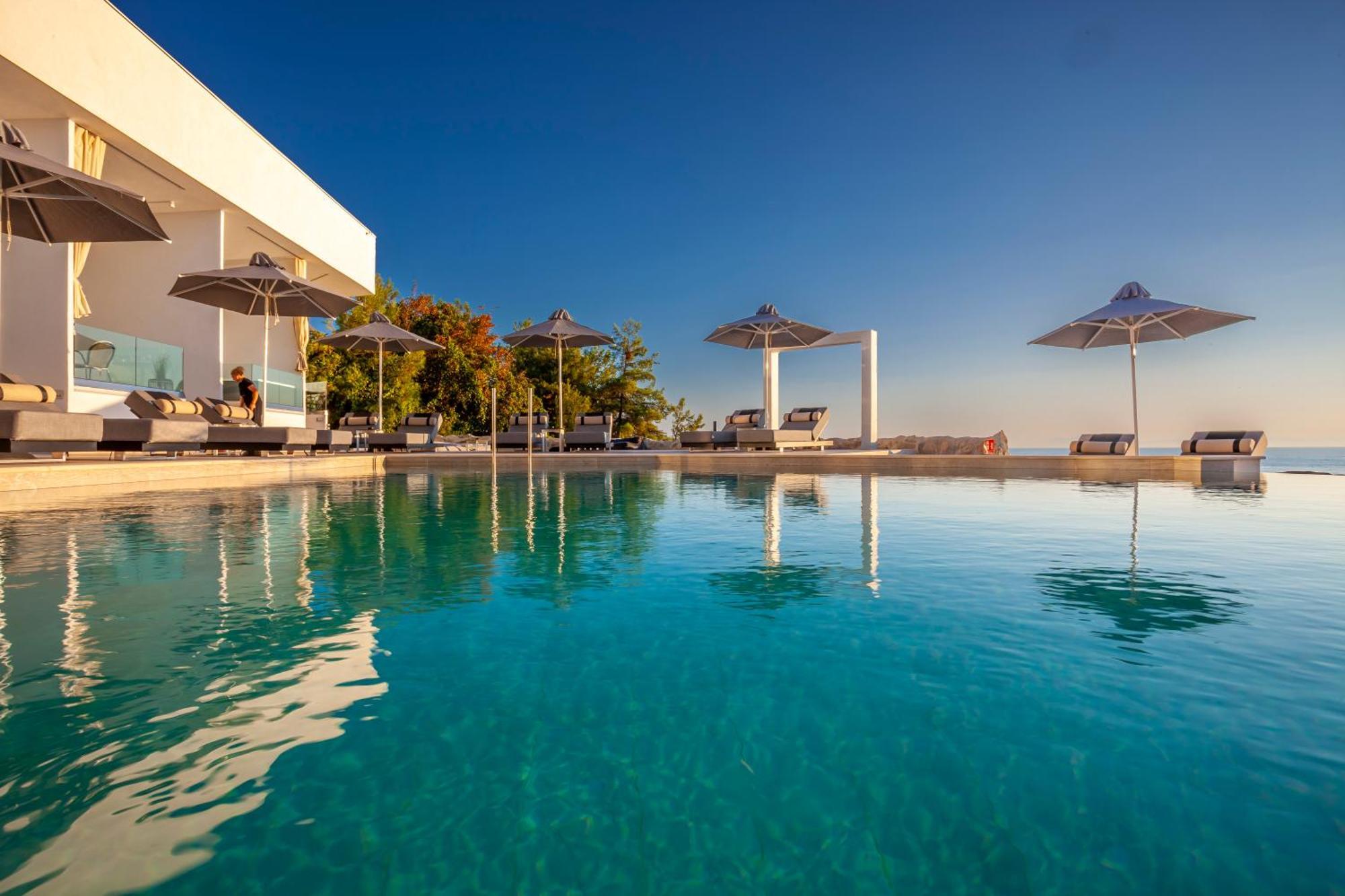 Akrotiri Olympus Luxury Suites - Adults Only 플라카 리토코로우 외부 사진